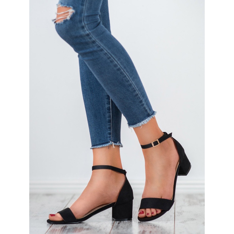 SHELOVET Klasične crne sandale crno 2