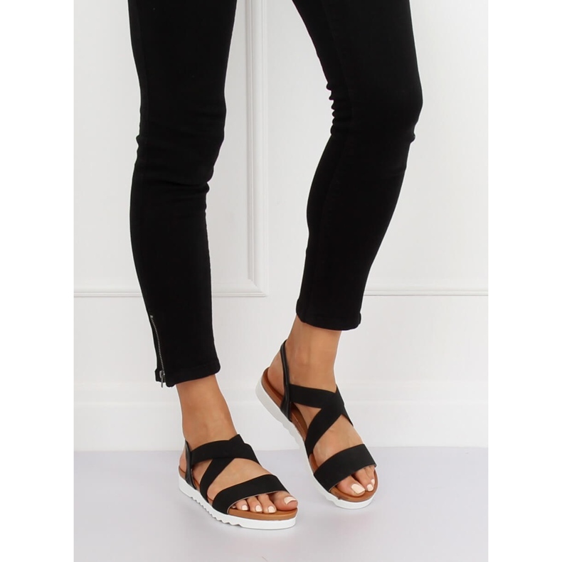 Crne ženske sandale P0P1268-16 Crne crno 1