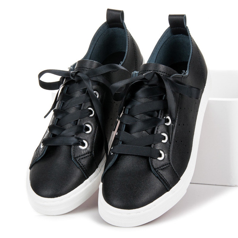 Kylie Crne tenisice vezane vrpcom crna 1