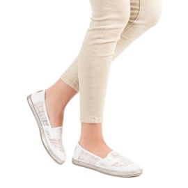 MCKEYLOR Čipkane natikače bijela 1