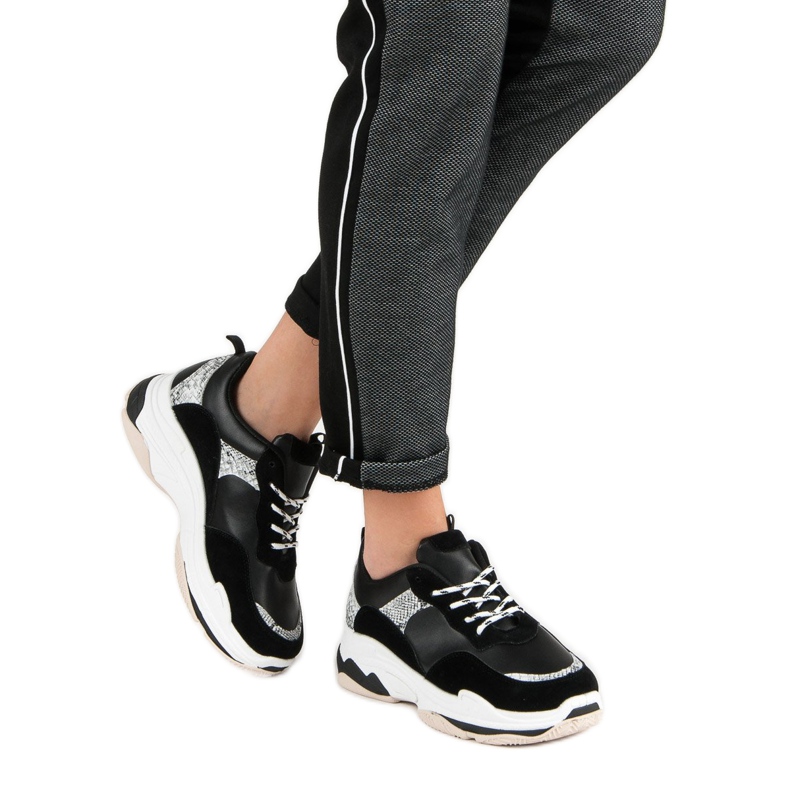 Crne tenisice s uzorkom crno 2