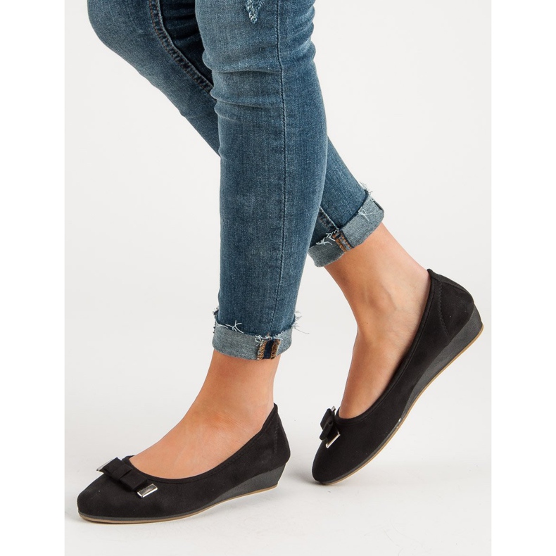 Vinceza Balerina s mašnom crno 2