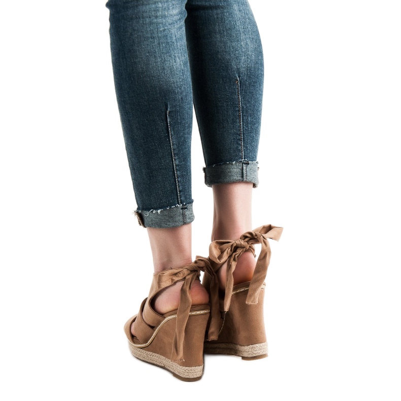 Anesia Paris Sandale na klin smeđa 1