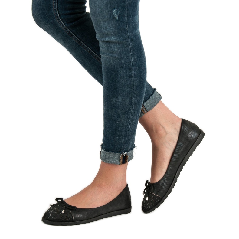 SHELOVET Ležerne balerine crno 1