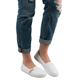 Udobni VICES Slipony bijela 1