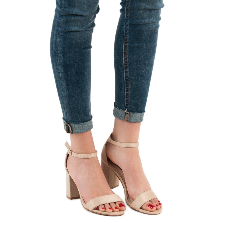 VICES Sandale na postu smeđa 2