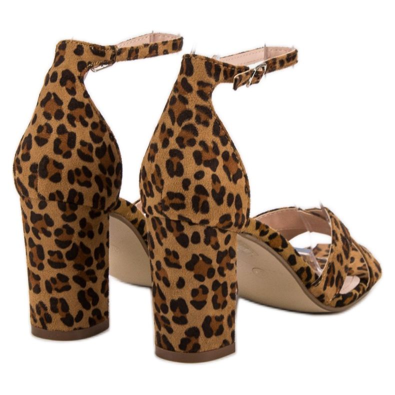 Ideal Shoes Sandale na šanku smeđa 1