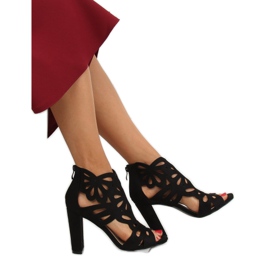 Crne ažurne čizme AT-0657-L Crne crno 2