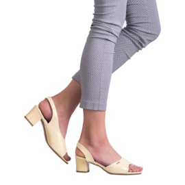 Goodin Elegantne sandale koje se navlače žuta boja 2