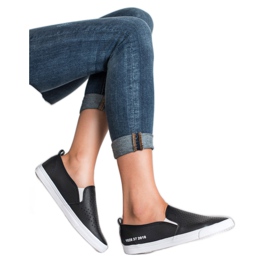 Mckeylor Ažurni sliponi crno 2