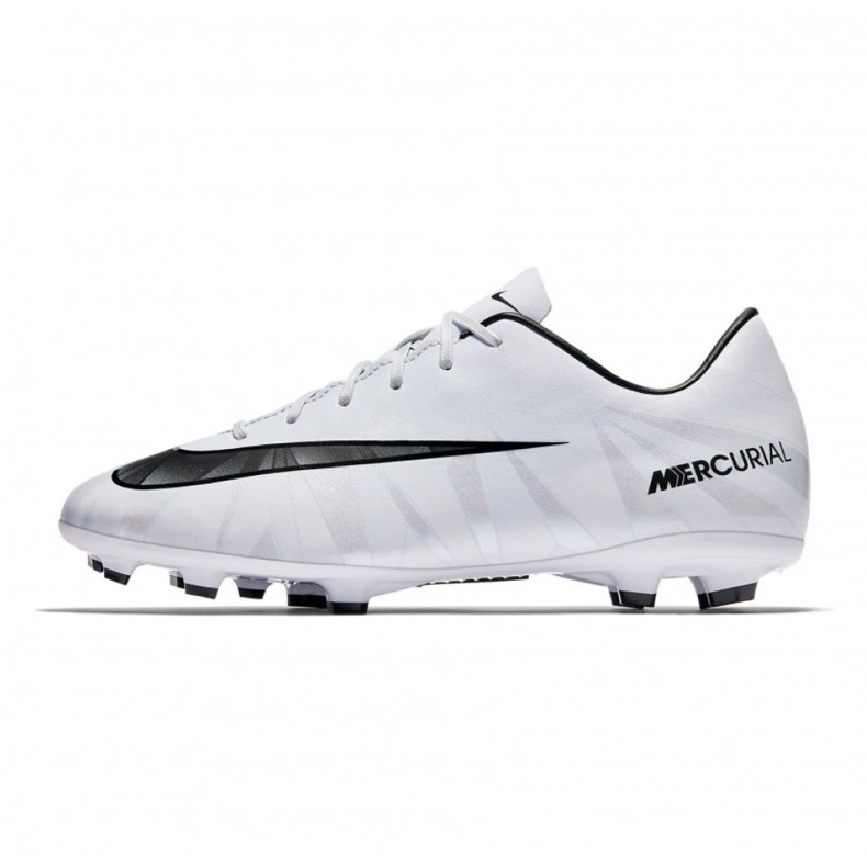 Nogometne cipele Nike Mercurial Victory Vi CR7 Fg Jr 852489-401 bijela 1