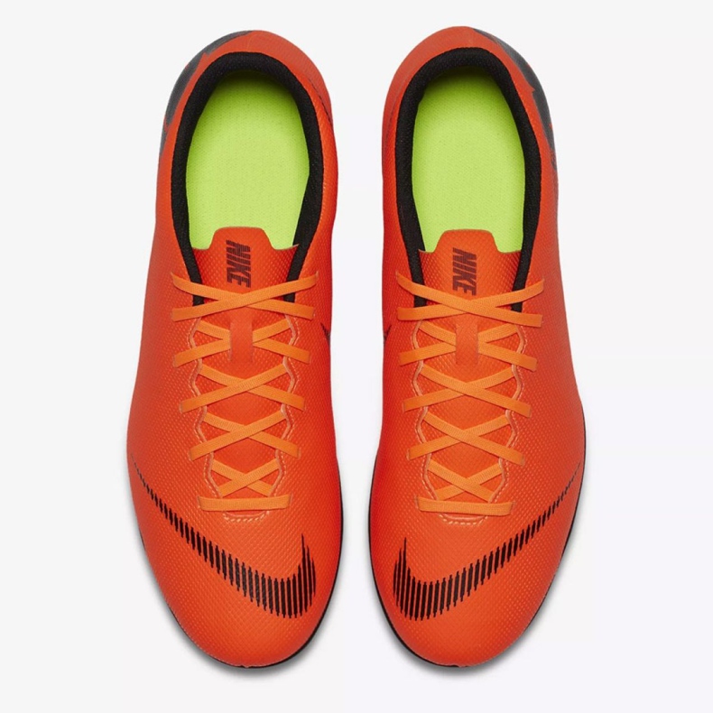 Kopačke za nogomet Nike Mercurial Vapor 12 Club M AH7378-810 višebojan crvena 2