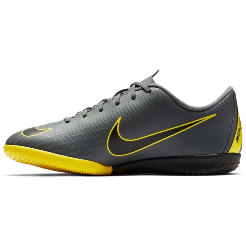 Unutarnje cipele Nike Mercurial VaporX 12 Academy Gs Ic Jr AJ3101-070 siva siva 1