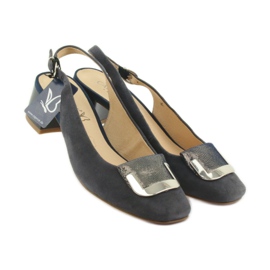 Ženske sandale Caprice s kopčom 29500 tamnoplava 4