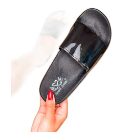 Small Swan Modne crne papuče crno 2