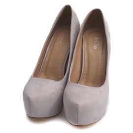 Štikle od antilopa na sivoj platformi LE107A siva 1