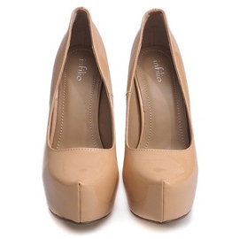 Lakirane igle na LE107 bež platformi 1