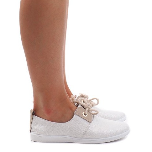 VT80-3 Srebrne tenisice na vezanje siva 1