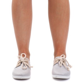 VT79-3 Srebrne tenisice na vezanje siva 2