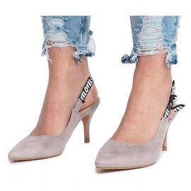 Sive sandale na visoke potpetice iz Love Paris siva 1