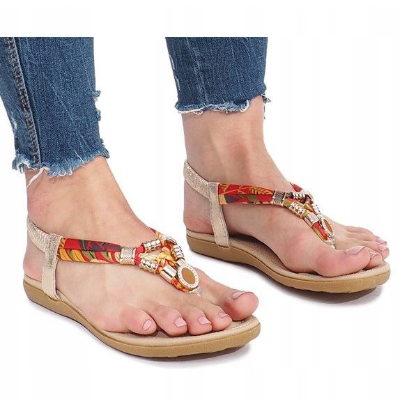 Zlatne ravne sandale s dijamantima Sprat zlatna 2