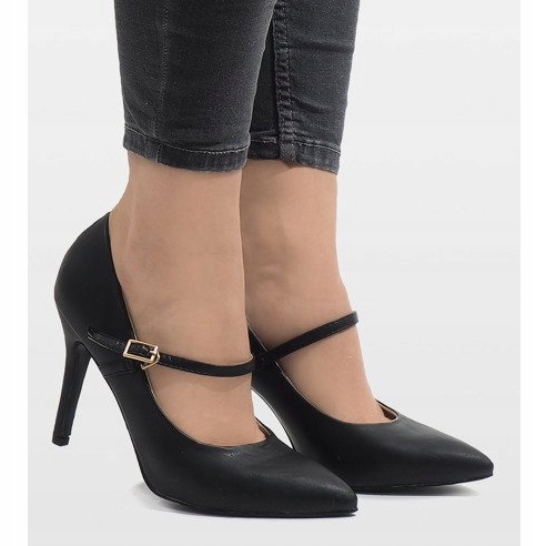 Crne klasične štikle Montr crna 1