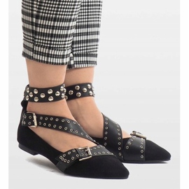 Crne cipele na klizanje s vijcima B12-8 crna 2