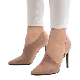 Ružičaste asimetrične štikle C82A ružičasta 1