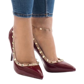 Crvene lakirane štikle s vijcima X-68 crvena 1