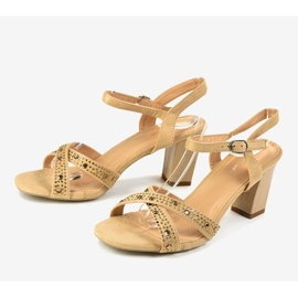 Bež sandale na visoku petu 62225 1