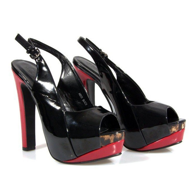 Sandale s crpkama na platformi A8030 Crna 2