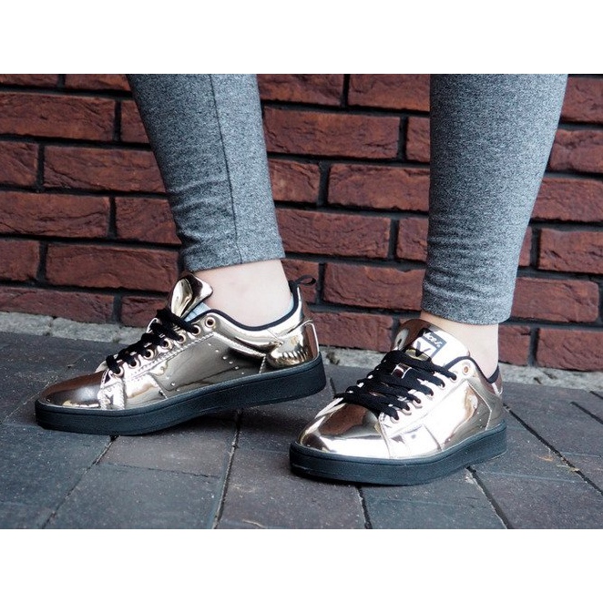 Q45 zlatne tenisice zlatni 1