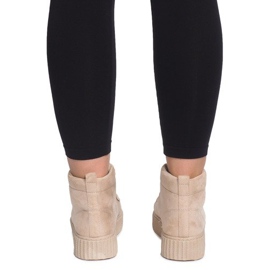 Čizme visoke puzavice na bež platformi WQ-001 1