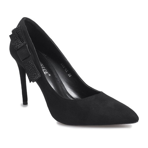 Crne štikle s bordoškom mašnom crna 1