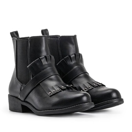 Crne štikle 1812 crno 2