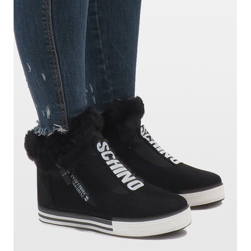 Crne izolirane čizme od antilopa NB220P crna 1