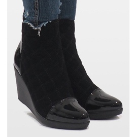 Elegantne čizme na klinu 1455 crne crno 2