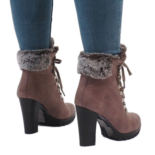 Khaki čizme na postolju N50 kaki zelena 1