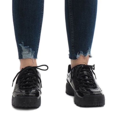 Crne moderne sportske cipele 82017 crno 2