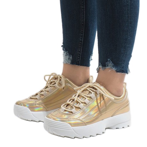 Modne zlatne sportske cipele 82017 zlatna 1