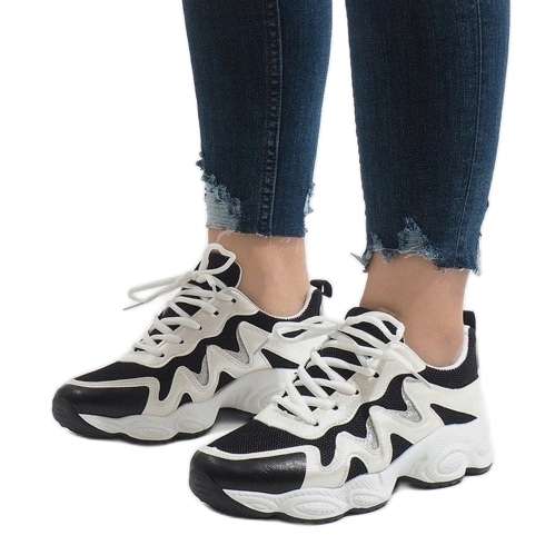 Crne moderne sportske cipele KB-153 crno 1