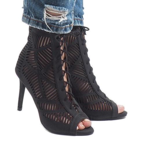 Crne gležnjače 1610-225 crno 2