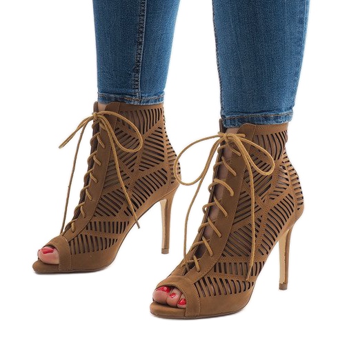 Deve čizme na pribadači 1610-225 smeđa 1