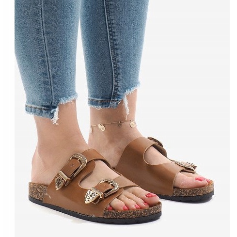 Kamile papuče s kopčama 7018-PL smeđa 1