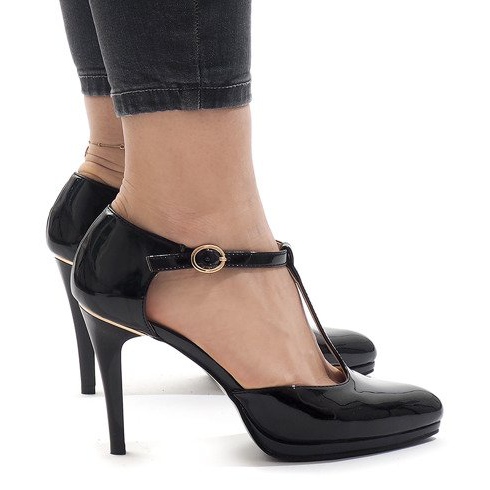 Crne pumpe na stupu A509-22-1 crno 1