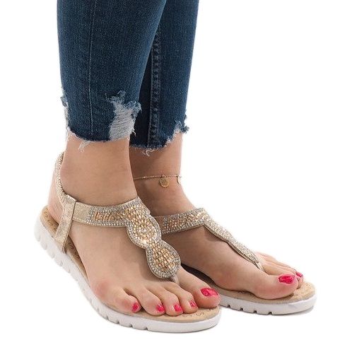 Zlatne ukrašene sandale S11 zlatna 1