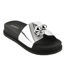 Srebrne papuče s lopticama 1819 siva 1