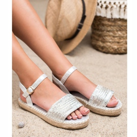 Small Swan Srebrne sandale Espadrilles siva 1