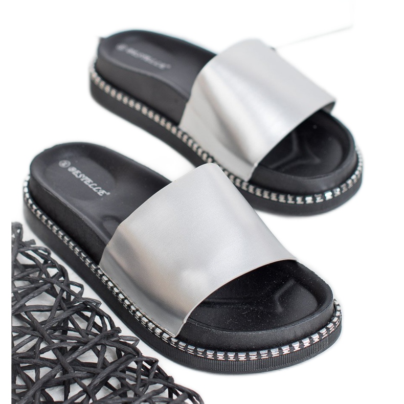 Bestelle Ženske srebrne papuče siva 1