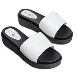 SHELOVET Sandale na klin bijela 1